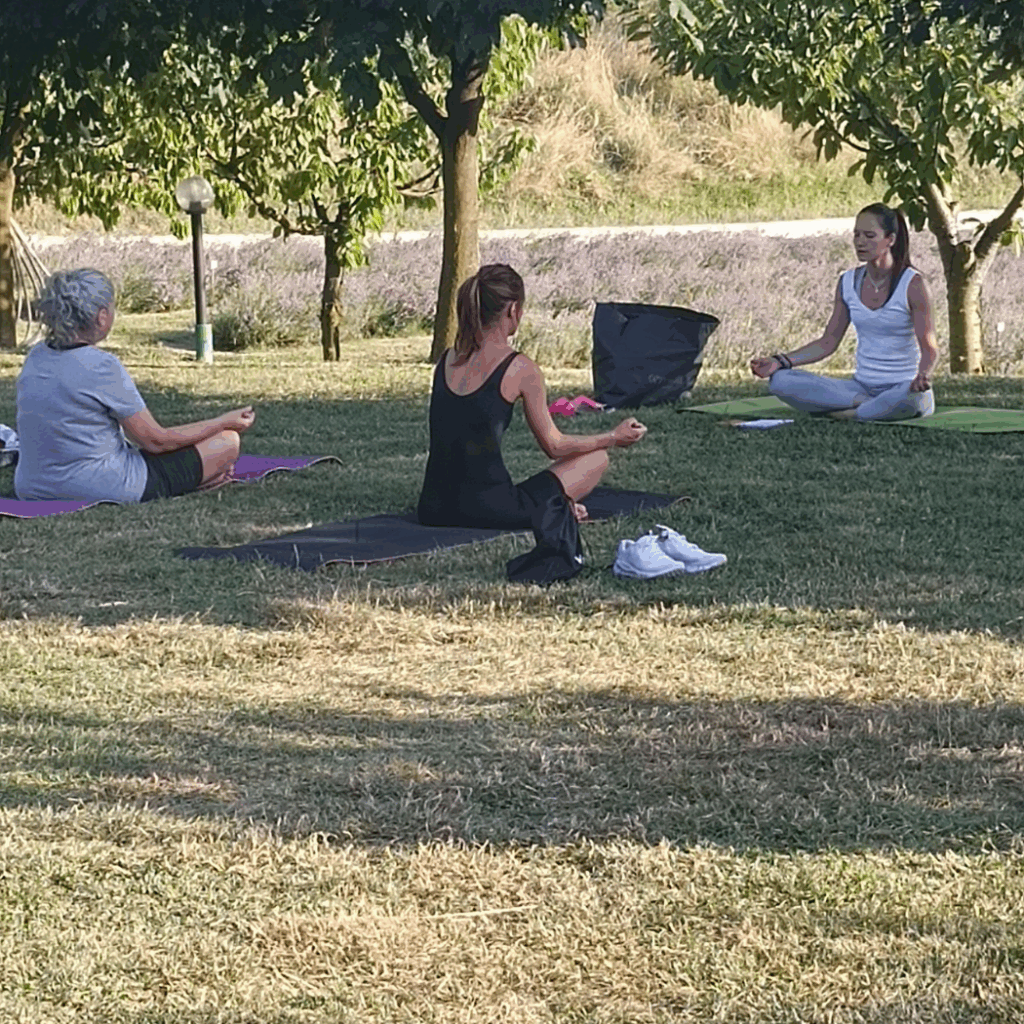 Yoga al tramonto